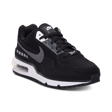 nike air max sneakers deluxe|nike air max sneakers men.